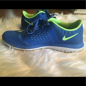 Nike Fitsole Blue and Green